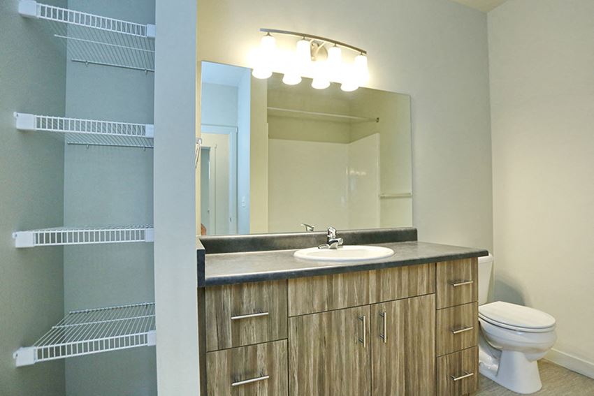 CAPELLA AT ESTERRA PARK Apartments, 2710 Tagore Avenue NE, Redmond, WA